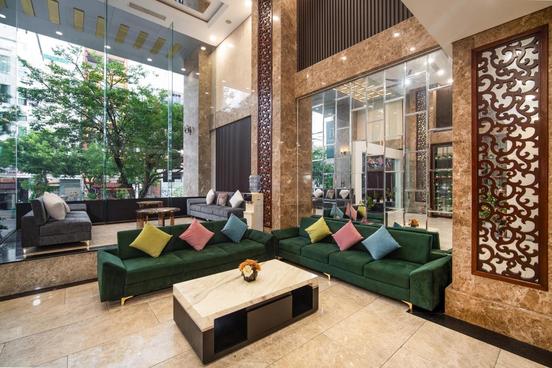 Crystal Hotel By Ha My Da Nang Exterior foto